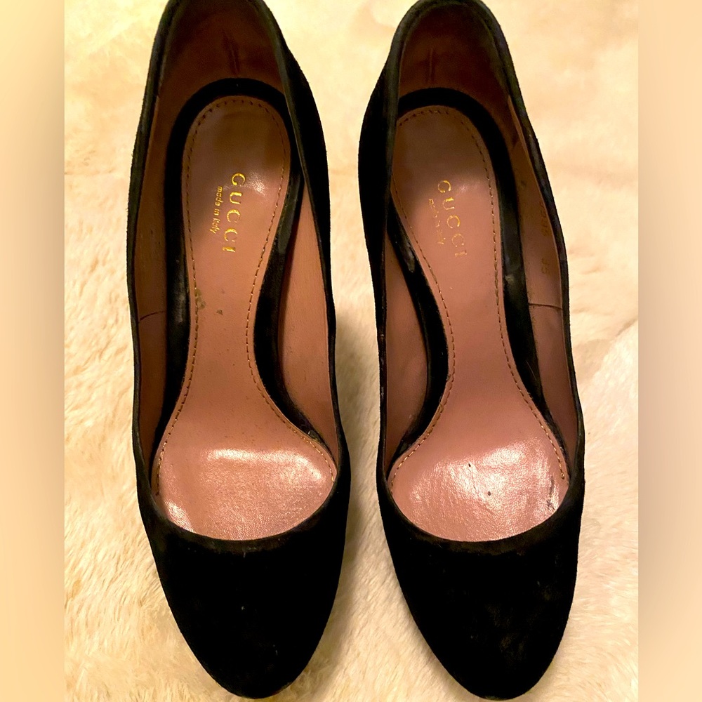 Gucci pumps size 35